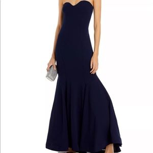AQUA Scuba Strapless Sweetheart Gown in Navy